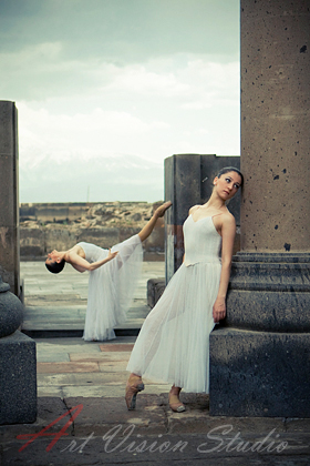 Professional ballet photography - two ballerinas
