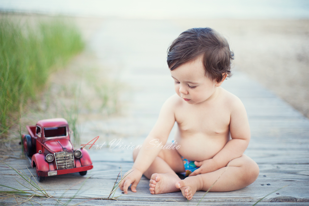 Stamford, CT baby photographer - First birthday photography at the beach, CT