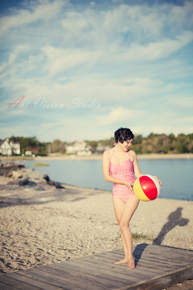1960s styled beach photoshoot in CT- Stamford, CT  theme portrait photographer 