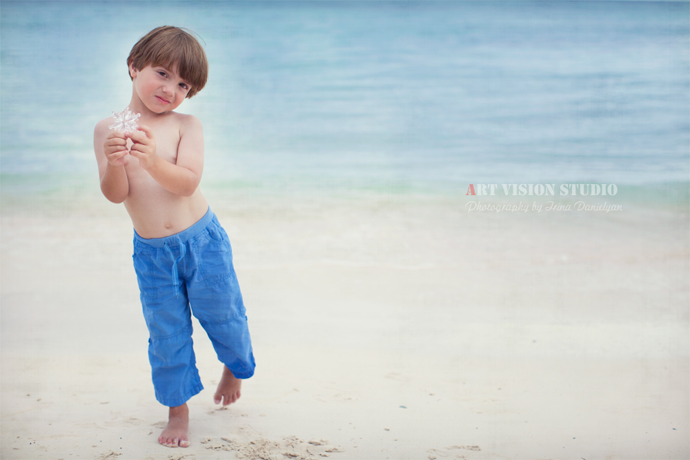 Xmas photo session at the beach - Kids photography by Art Vision Studio