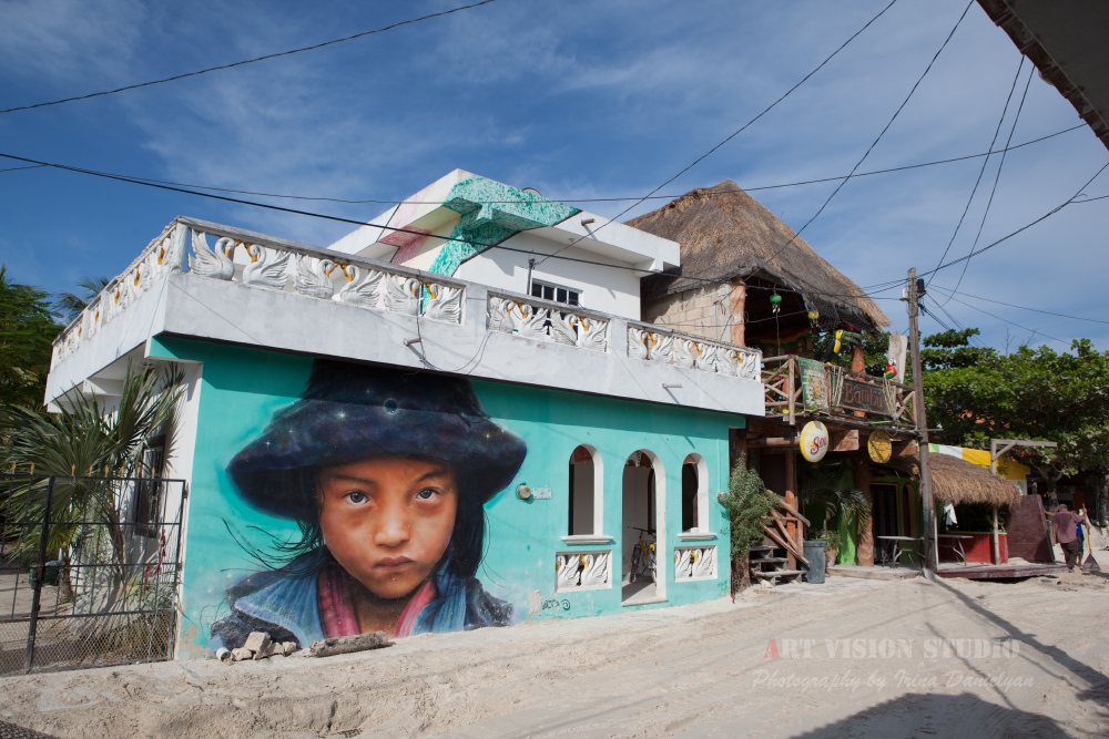 Street Art in Holbox island - Travel photos by Art Vision Studio 