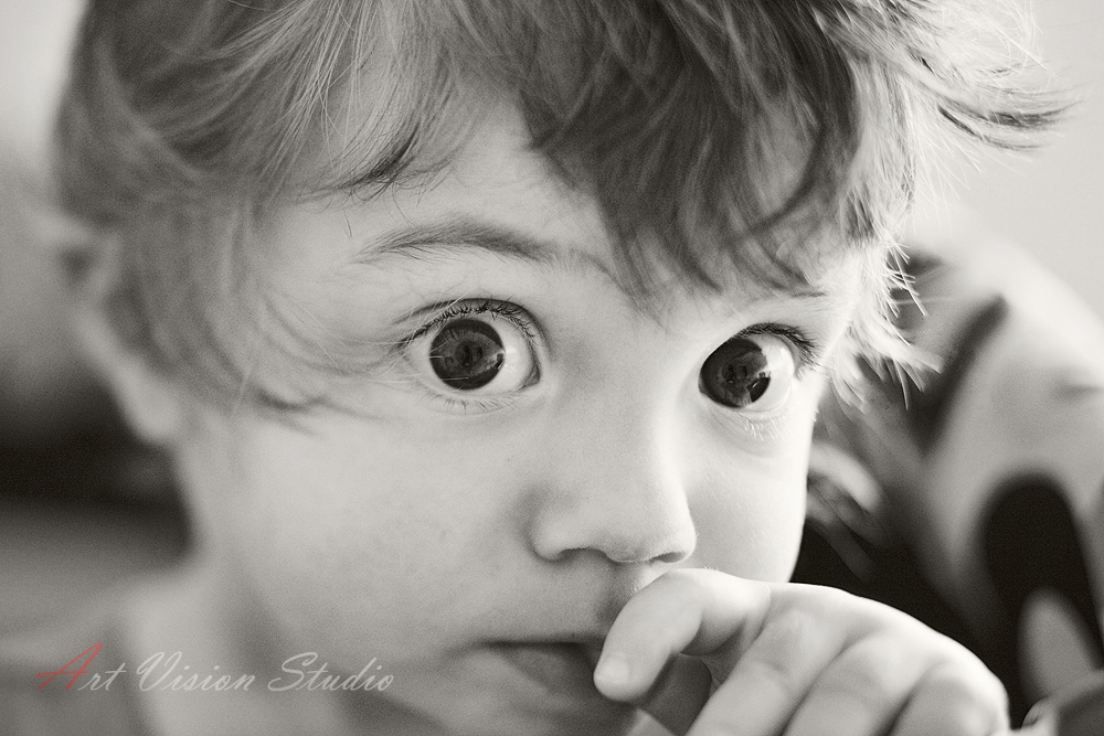 Baby black and white portraits photographer in CT