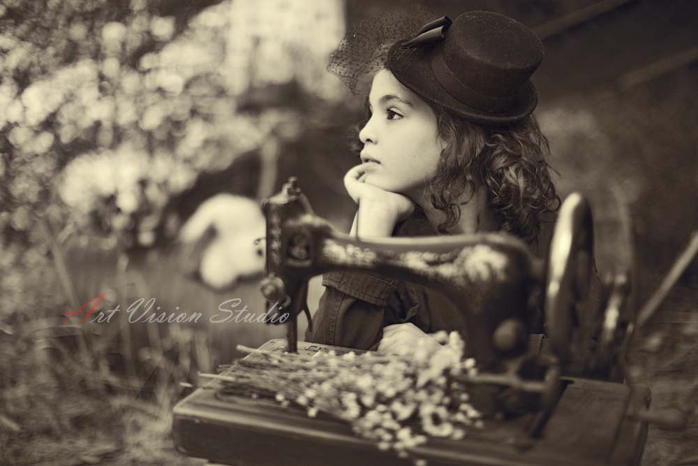 Vintage fashion photo session for a girl - Stamford, CT kids photographer
