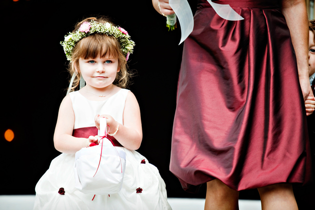 Wedding ceremony in Fox Hill inn- wedding photographer in CT