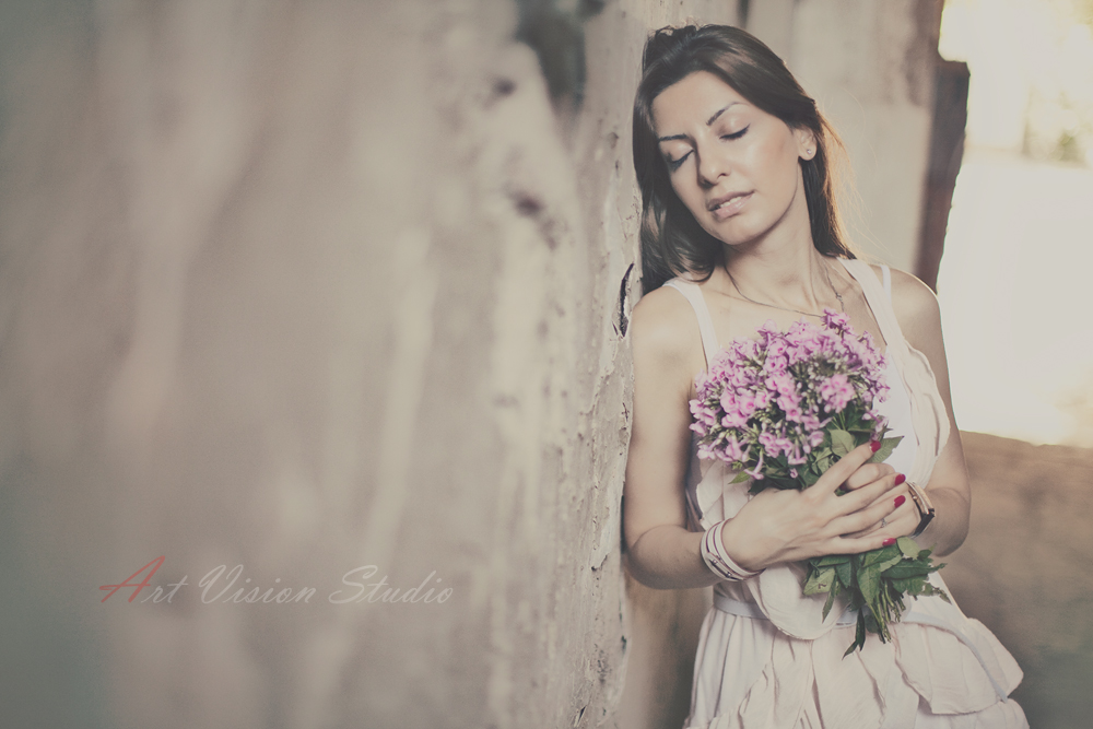 Armenian-American portrait photographer in Yerevan,Armenia-Natural light photographer