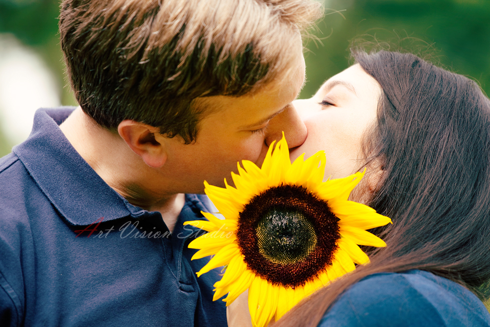 Engagement portraiture with sunflower-editorial wedding photographer in Norwalk,CT