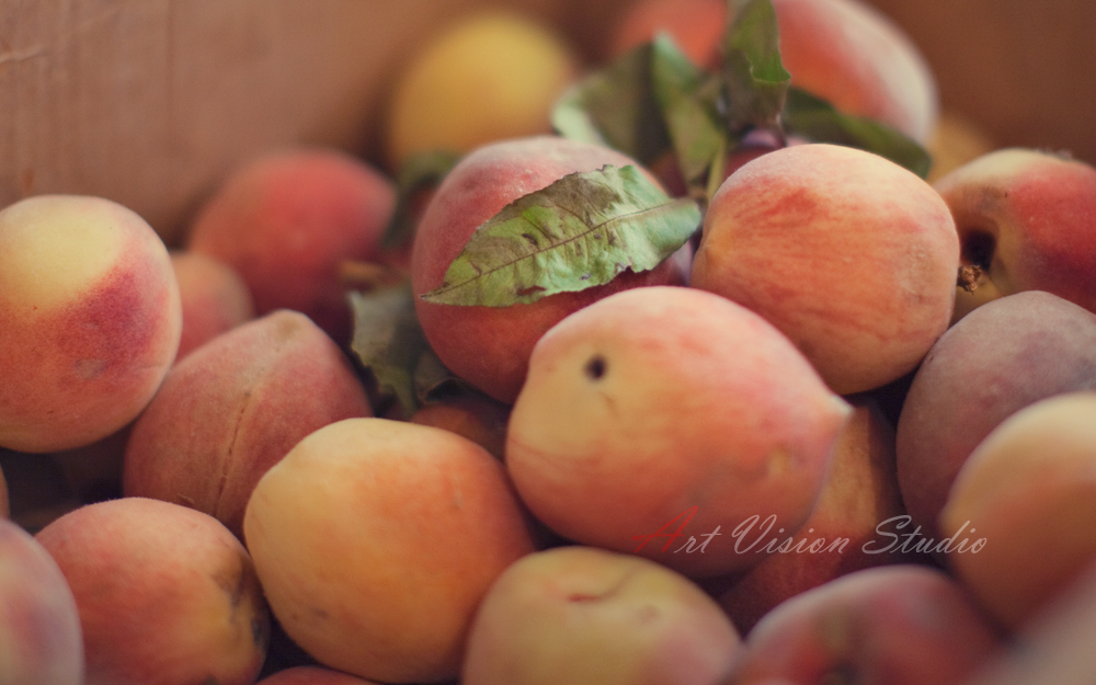 Armenian photographer in the US - Armenian peaches