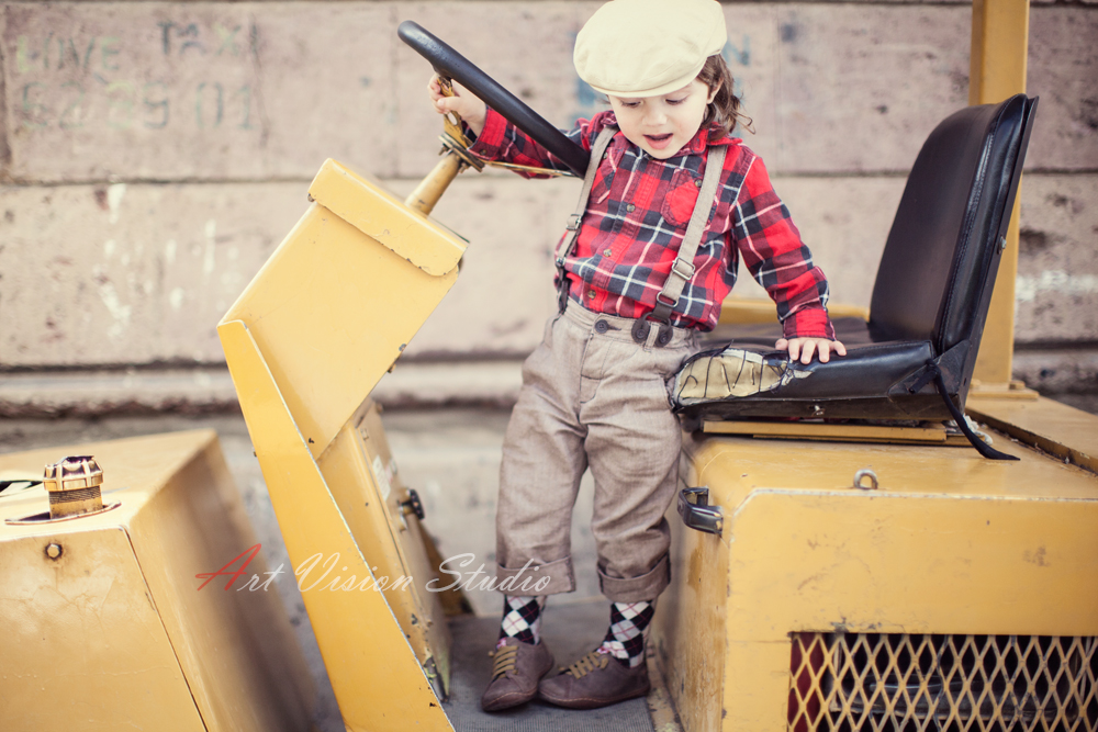 Stamford, CT vintage styled toddler  photography session - Stamford, CT kids photographer