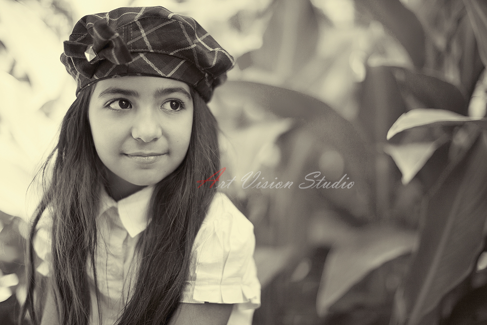  Greenwich, CT kids portrait photographer -Black and white photo of a school girl