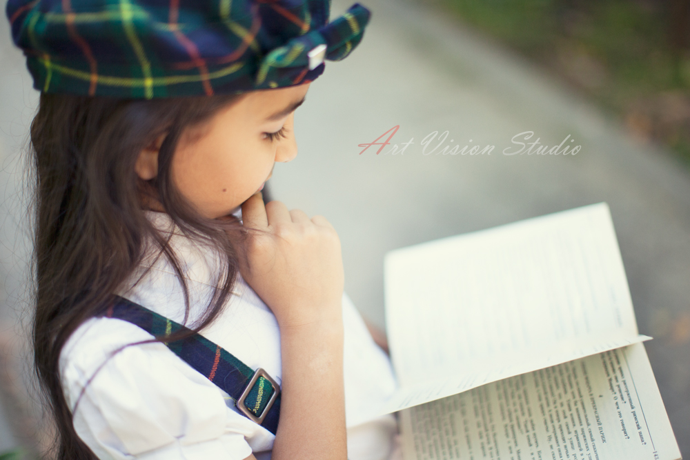 Children's portrait photographer in Stamford, CT - Children's portraiture photography sessions in CT