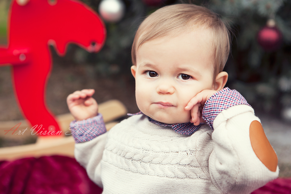 Stamford, CT baby portrait photographer - Lifestyle baby photographer in CT 