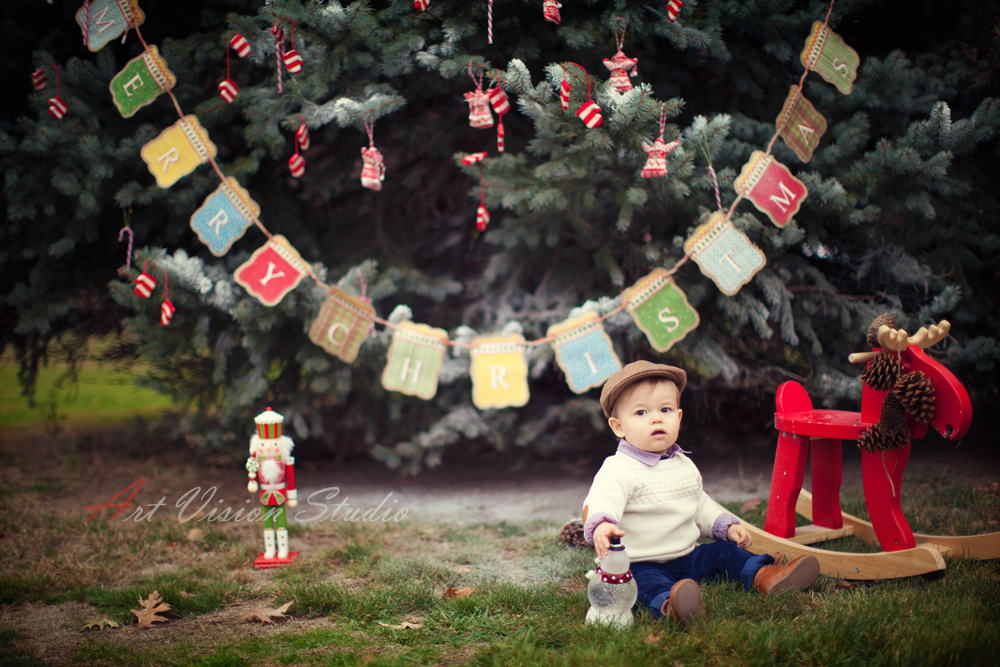 Greenwich CT baby photographer - Christmas card photography session for a baby boy.