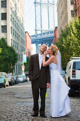 Photography poses - Telling a secret